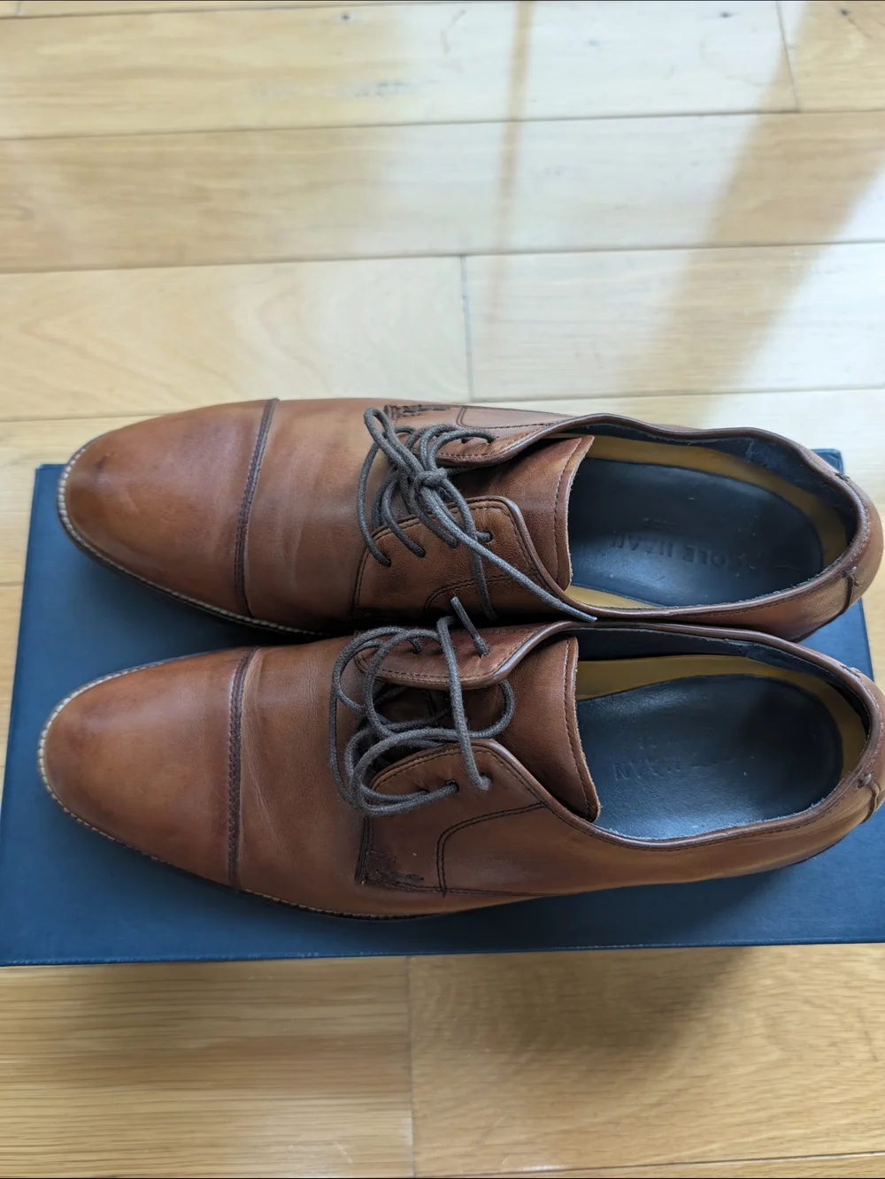 Clarks Brown Leather Cap-Toe Derby Shoes 9.5 Like New